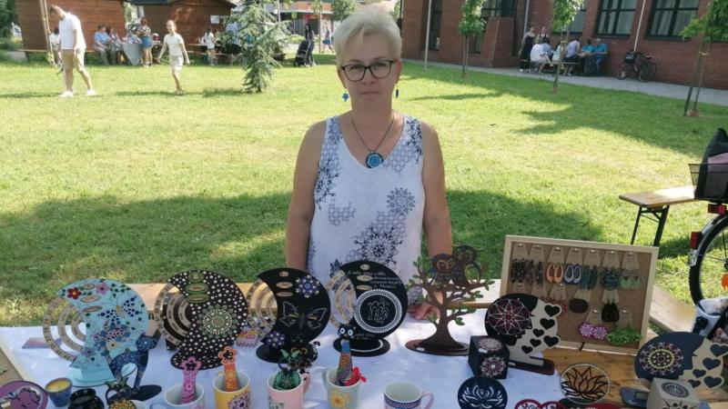 Egy váratlan kartörés új irányt adott a barcsi művész életének, és így felfedezte szenvedélyét, amely most már új hobbiként gazdagítja mindennapjait.