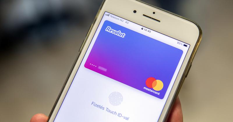 A Revolut korlátozza a magyar felhasználóknak elérhető szolgáltatásait: ezt mostantól nem engedhetjük meg.