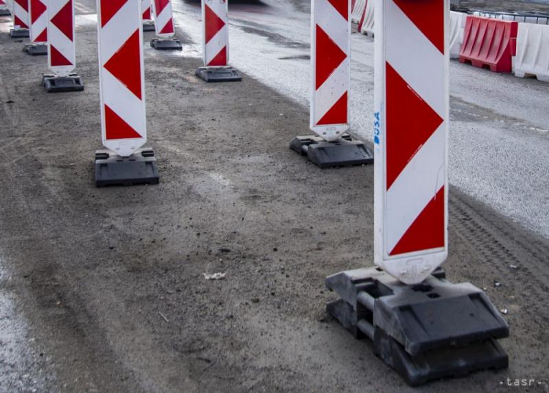 Felújításra kerül Vág vasúti hídja Vágtornóc közelében.