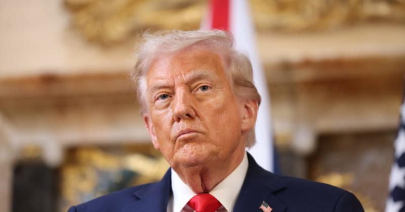 Donald Trump: A Hamásznak három-négy nap áll rendelkezésére a béke elfogadására | Demokrata

Donald Trump kijelentése szerint a Hamásznak sürgősen döntést kell hoznia a békefeltételekről, hiszen a következő három-négy nap kulcsfontosságú lehet a helyzet r