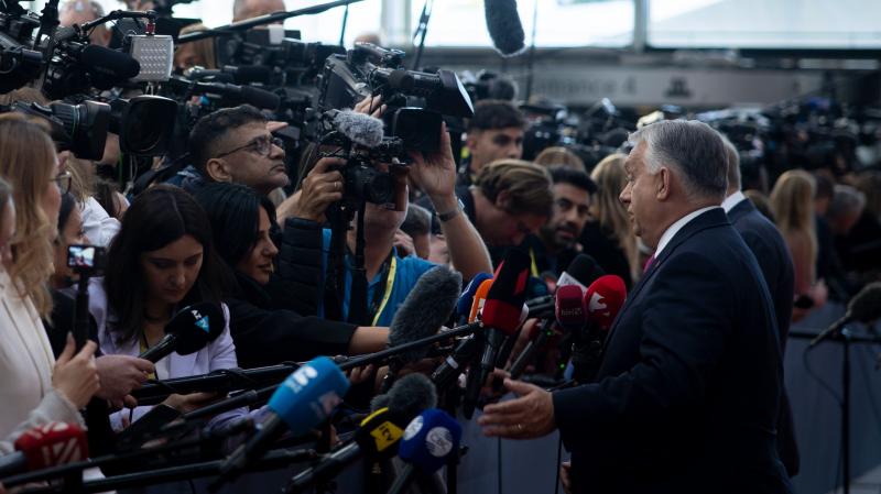 Orbán Viktor kifejtette, hogy a magyar nép nem kívánja, hogy egy közös integrációs keretben éljen az ukránokkal.