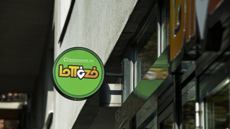 Ma nem volt túl sok lottózó nap, a nyeremények iránti izgalom egy kicsit háttérbe szorult.