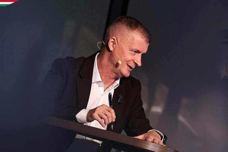 Kubatov végre felfedte, miért is dühöng a magyarszabály kapcsán: csupán...